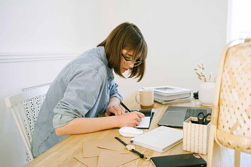 Aquí tienes una plantilla de turnos de trabajo totalmente gratuita